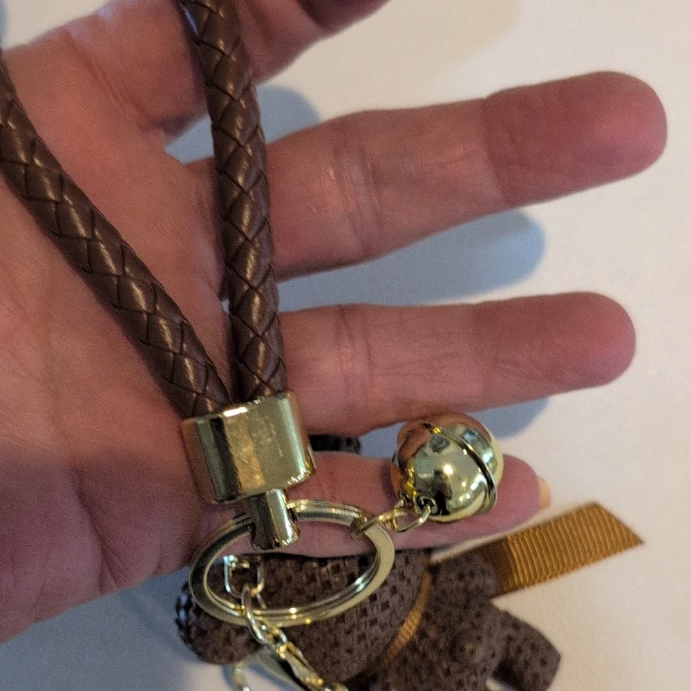 Brown Bear Key Holder